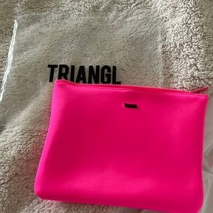 net triangl pouch